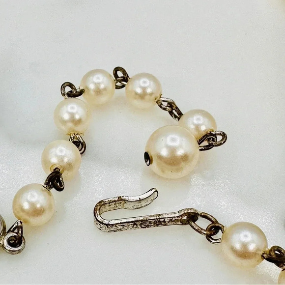 Vintage Laguna Faux Pearl Necklace Aurora Borealis Crystal Beads 3 Stran… - Picture 8 of 11